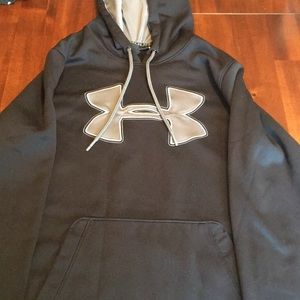 Under Armour Hoodie